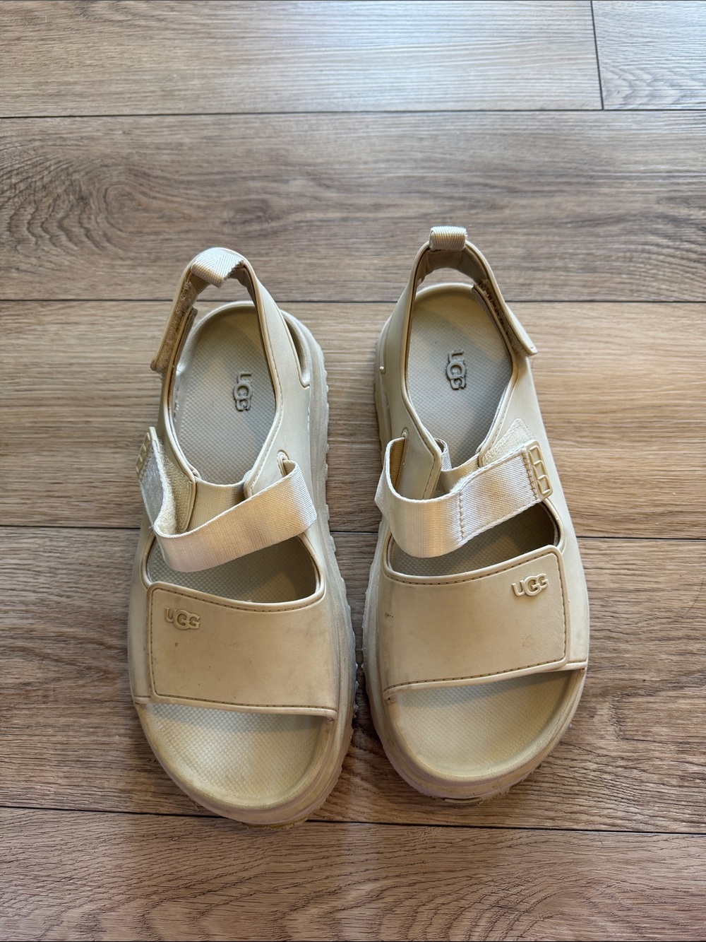 UGG Kids Tan Adjustable Strap Sandals